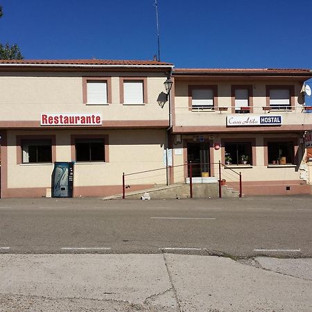 Hostal Atila Ricobayo Εξωτερικό φωτογραφία