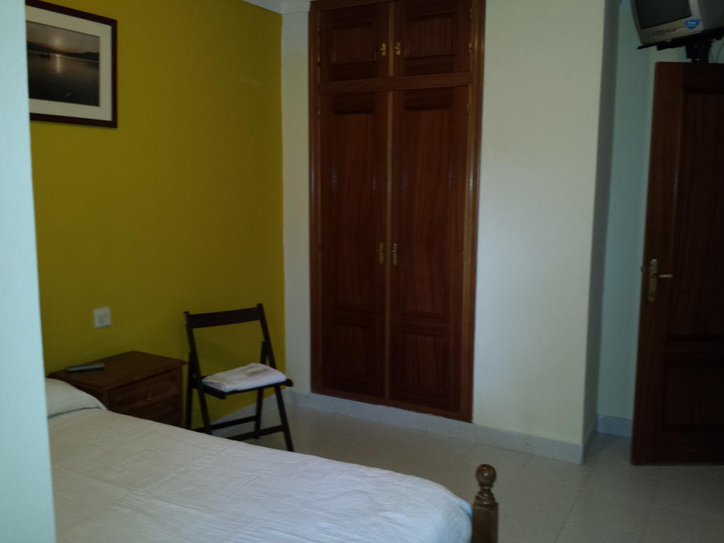 Hostal Atila Ricobayo Δωμάτιο φωτογραφία
